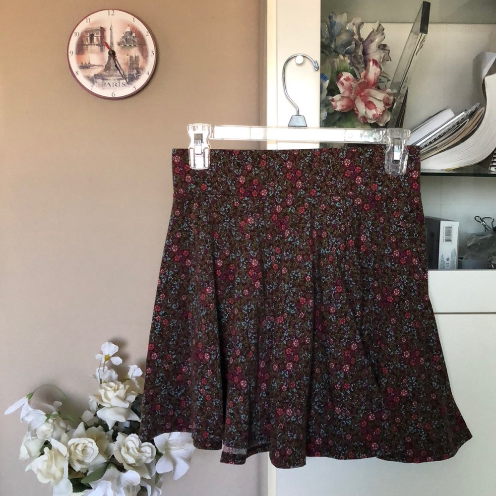 Brown floral skirt